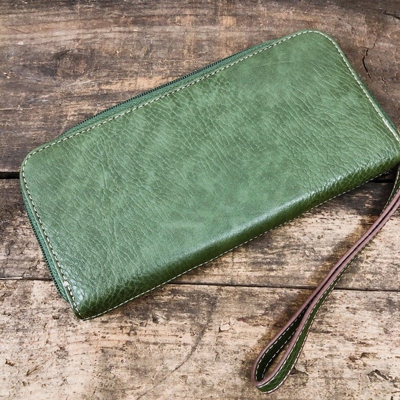 Born Concept BOC Wallet Power Bank Pocket Zip Vinyl Green 114 - Picture 3 of 5